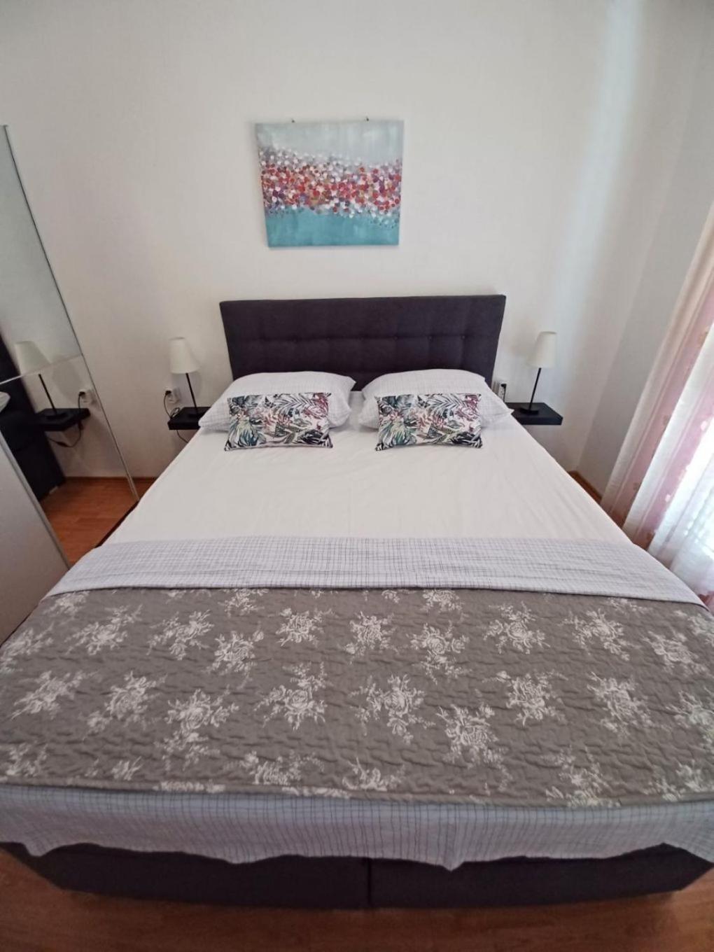 Apartment Marijica Trogir Exterior photo