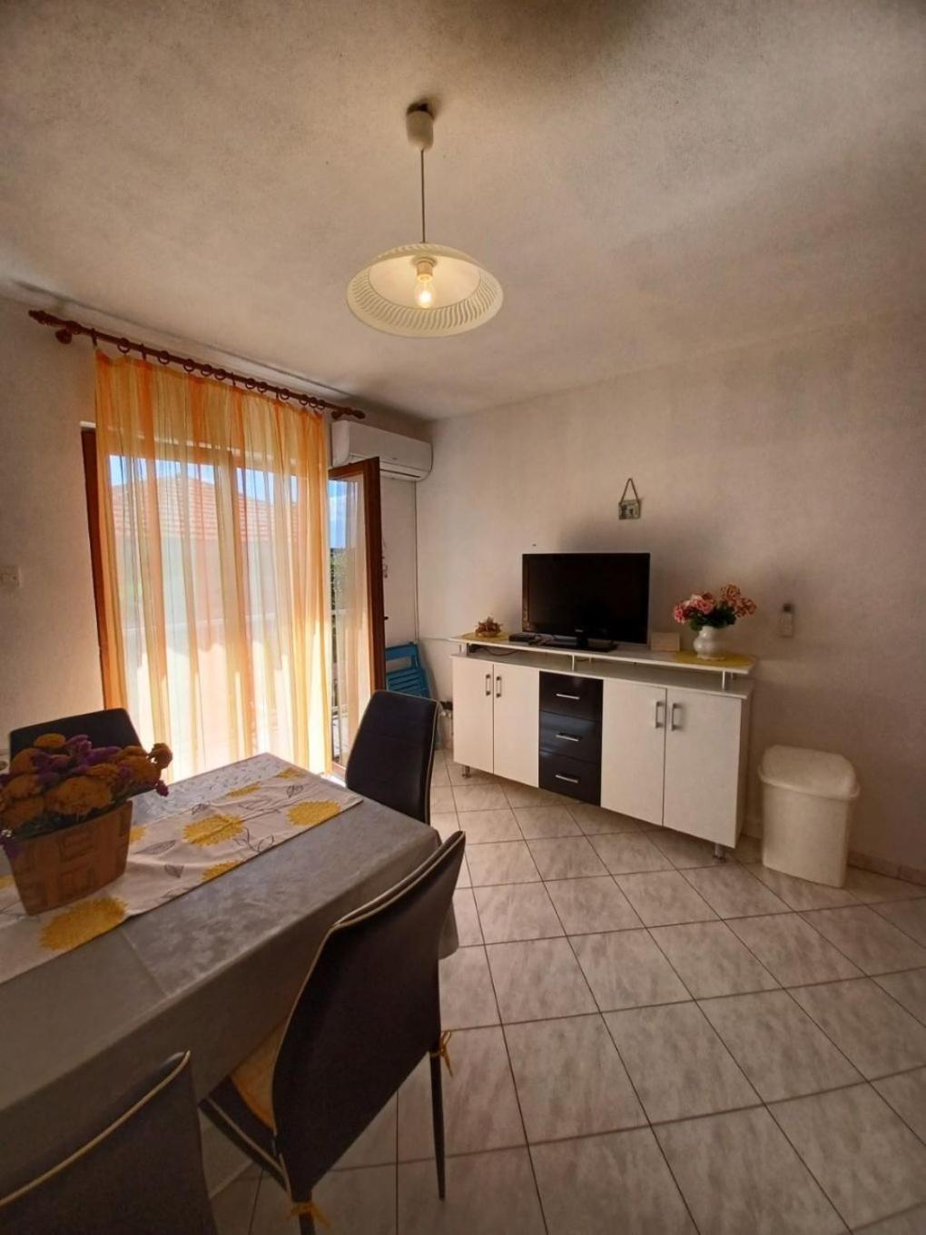 Apartment Marijica Trogir Exterior photo