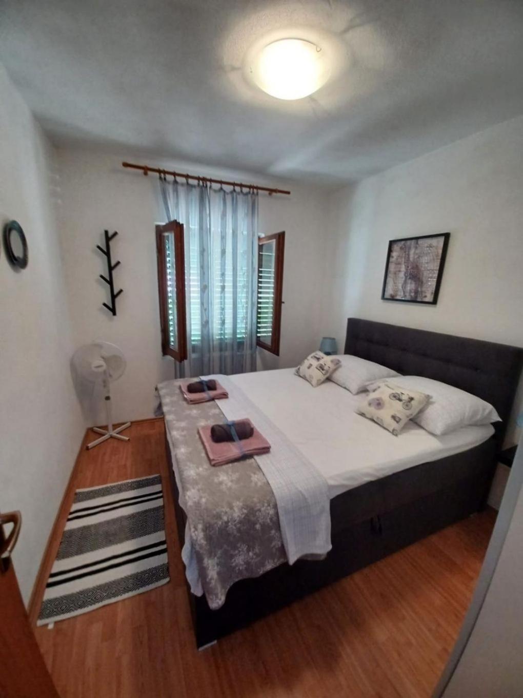 Apartment Marijica Trogir Exterior photo